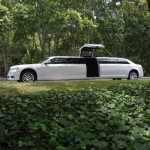Chrysler 300c limousine